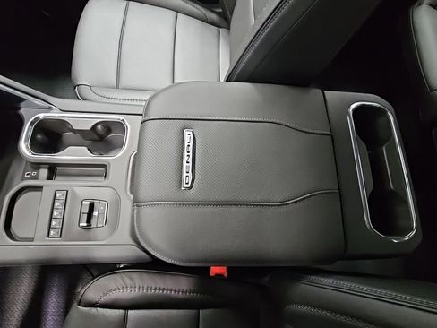 New 2026 GMC Sierra 2500 Denali w/ Denali Reserve Package image 21