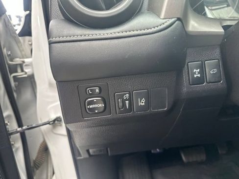 Used 2018 Toyota RAV4 Adventure AWD/4WD image 13