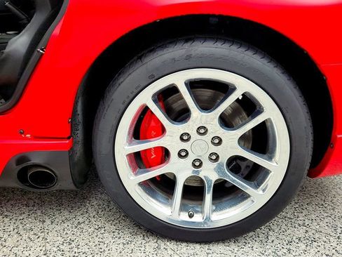 Used 2004 Dodge Viper SRT-10 RWD image 9