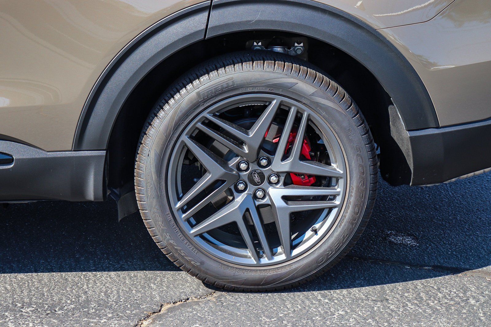 Used 2026 Ford Explorer ST-Line w/ ST-Line Street Pack RWD image 8