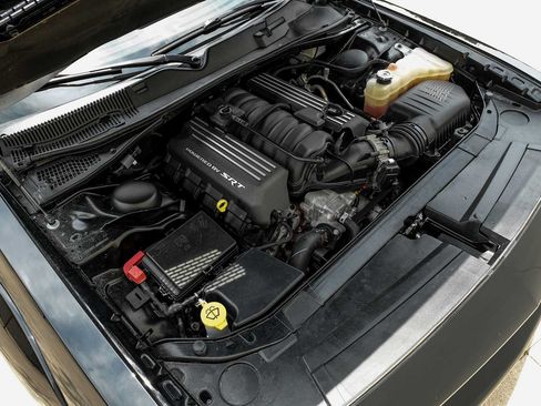 Used 2021 Dodge Challenger R/T Scat Pack RWD image 41