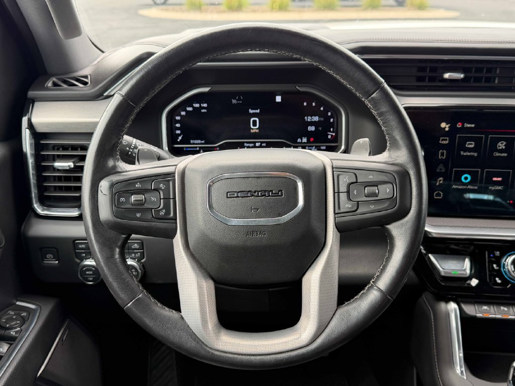 Used 2022 GMC Sierra 1500 Denali w/ Technology Package AWD/4WD image 37