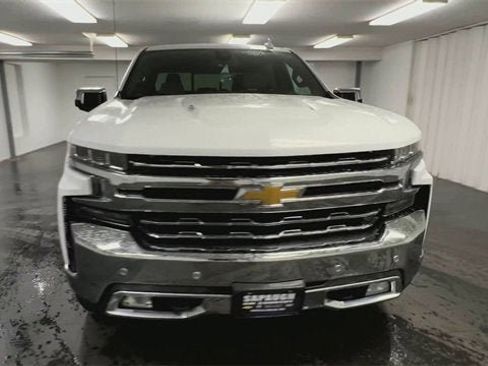Used 2021 Chevrolet Silverado 1500 LTZ w/ LTZ Premium Texas Edition image 3
