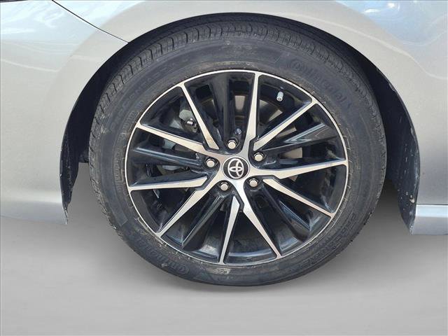 Used 2022 Toyota Camry SE FWD image 16