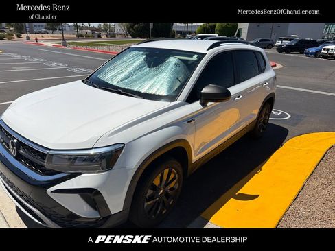 Used 2023 Volkswagen Taos S w/ IQ Drive S Package FWD image 1