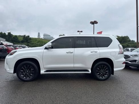 Used 2022 Lexus GX 460 Premium AWD/4WD image 3