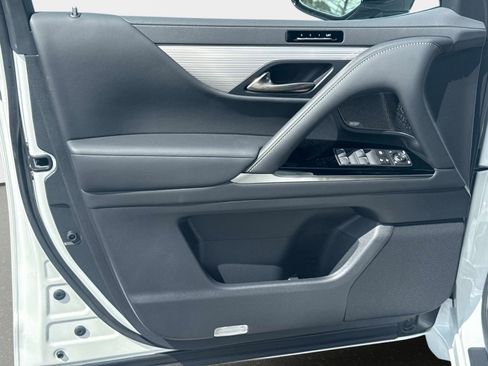 New 2026 Lexus LX 700h F Sport image 17