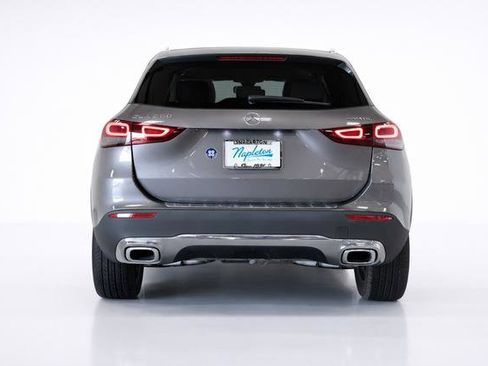 Used 2023 Mercedes-Benz GLA 250 4MATIC image 11