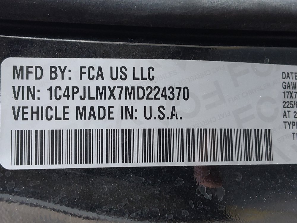 Used 2021 Jeep Cherokee Latitude Lux FWD image 33