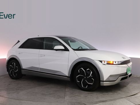 Used 2024 Hyundai Ioniq 5 Limited RWD image 14