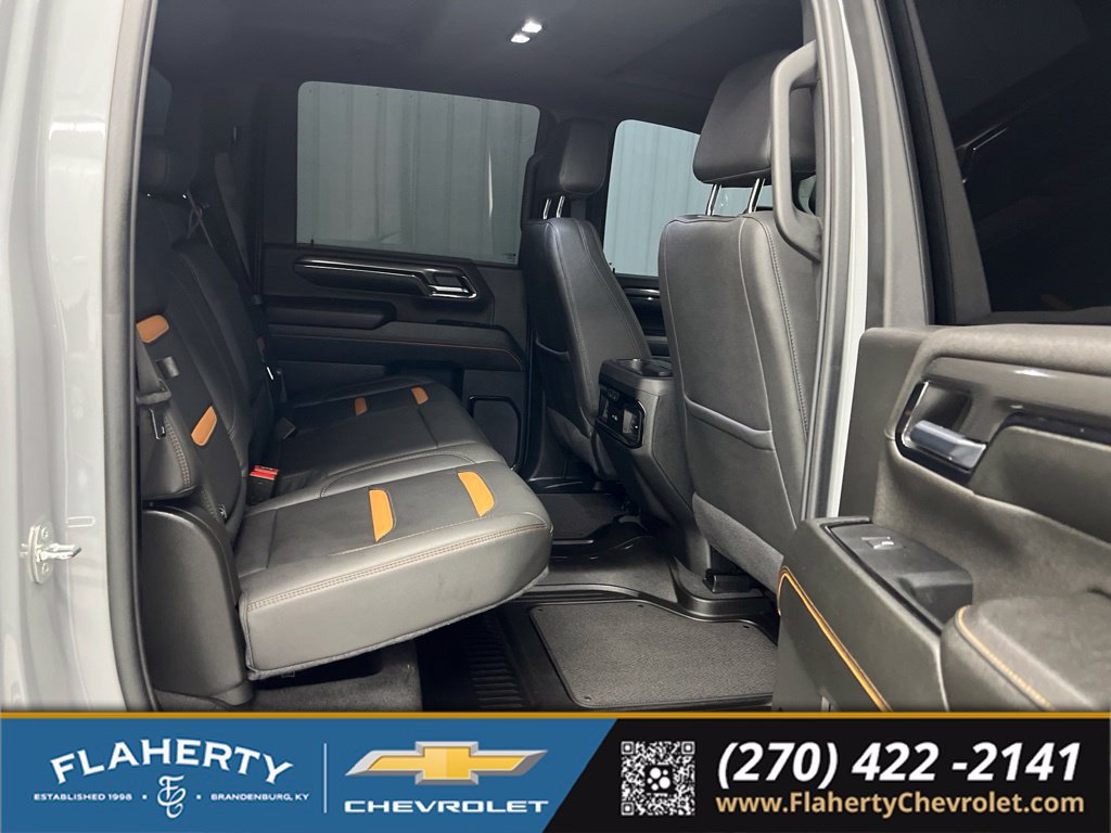 Used 2024 GMC Sierra 3500 AT4 w/ AT4 Premium Plus Package AWD/4WD image 13