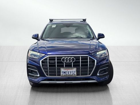 Used 2021 Audi Q5 2.0T Premium Plus w/ Premium Plus Package AWD/4WD image 2