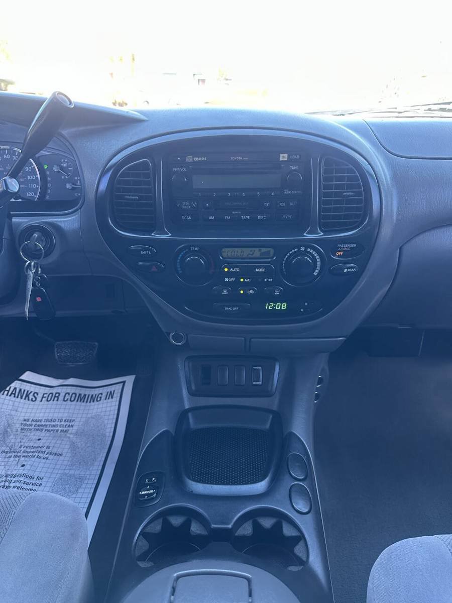 Used 2005 Toyota Sequoia SR5 RWD image 14