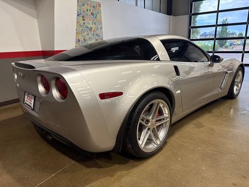 Used 2007 Chevrolet Corvette Z06 w/ Preferred Equipment Group RWD image 31