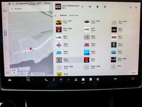 Used 2021 Tesla Model S Plaid image 20