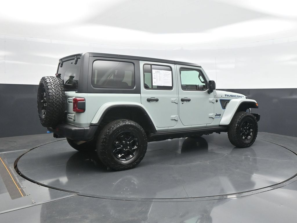 Used 2023 Jeep Wrangler Unlimited Rubicon 4xe AWD/4WD image 7