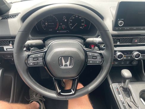 Used 2025 Honda Civic Sport image 14