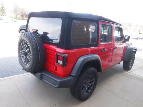 Certified 2024 Jeep Wrangler Sport S AWD/4WD image 9