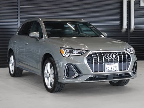 Used 2024 Audi Q3 2.0T Premium AWD/4WD image 12
