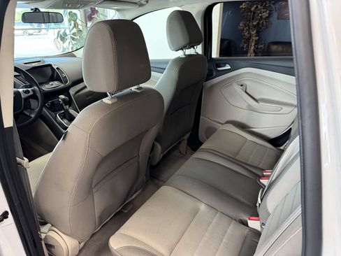 Used 2013 Ford Escape SE AWD/4WD image 36