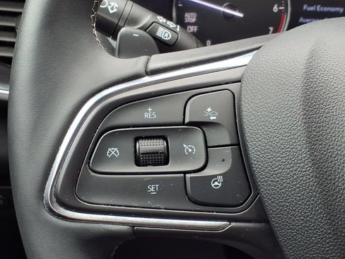 Used 2023 Buick Envision Essence AWD/4WD image 27