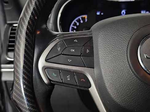 Used 2019 Jeep Grand Cherokee High Altitude RWD image 16