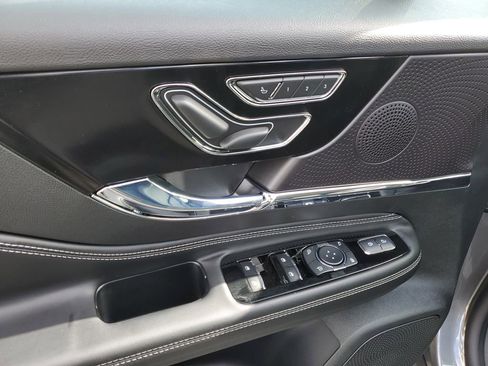 New 2026 Lincoln Corsair Premiere FWD image 19