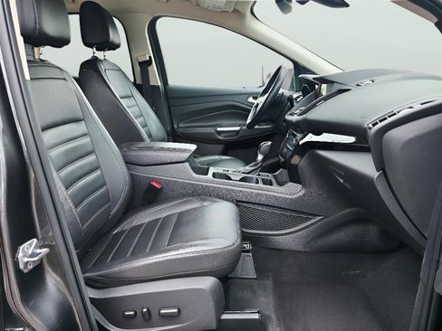 Used 2017 Ford Escape Titanium AWD/4WD image 15