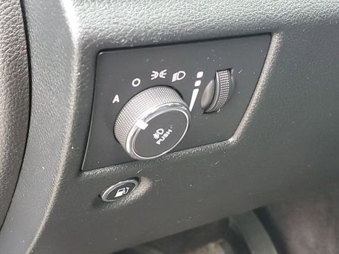 Used 2016 Jeep Grand Cherokee Laredo 75th Anniversary image 10