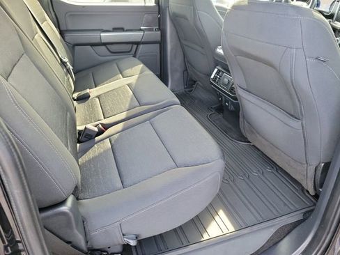 Certified 2022 Ford F150 XLT w/ Equipment Group 302A High image 21