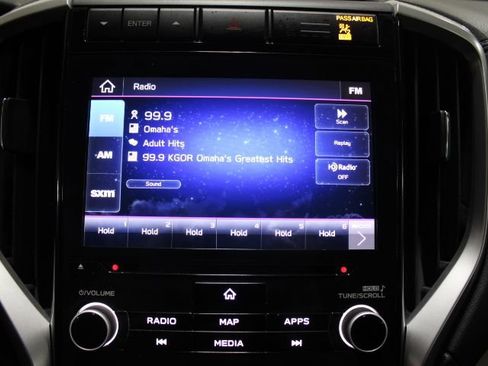 Used 2022 Subaru Ascent Limited w/ Technology Package image 4