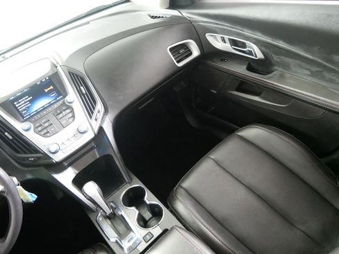 Used 2012 Chevrolet Equinox LT image 11