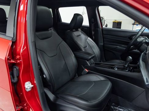 Used 2022 Jeep Compass Limited w/ (RED) Package AWD/4WD image 26
