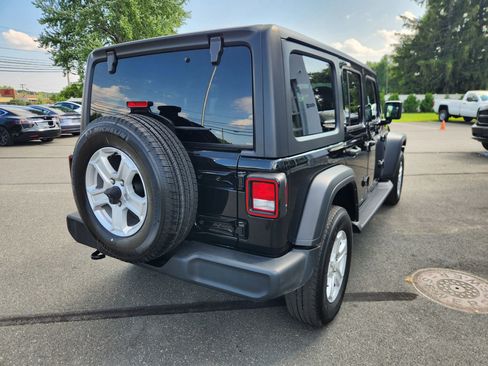 Used 2021 Jeep Wrangler Unlimited Sport image 13