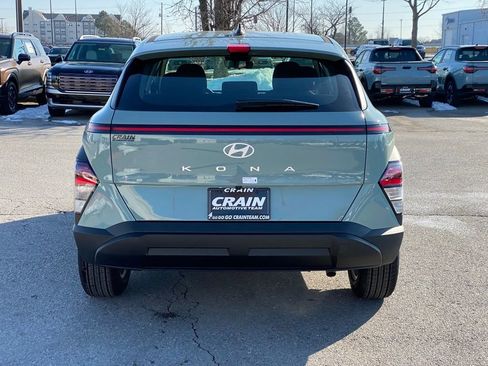 New 2026 Hyundai Kona SE image 6
