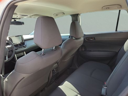 Used 2022 Toyota Corolla Cross LE FWD image 13