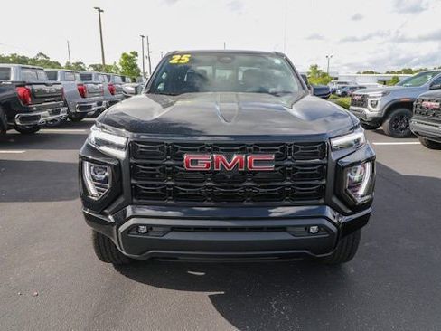 New 2025 GMC Canyon Elevation w/ Convenience Package image 2