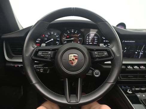 Certified 2024 Porsche 911 Targa 4S AWD/4WD image 37