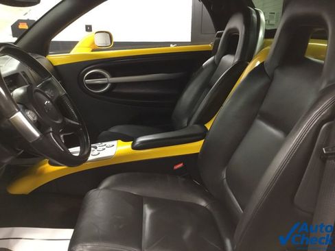 Used 2003 Chevrolet SSR w/ Preferred Equipment Group image 33