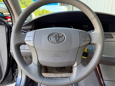 Used 2008 Toyota Avalon Touring FWD image 22