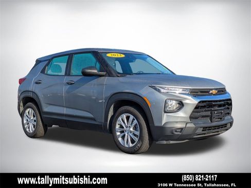 Used 2023 Chevrolet TrailBlazer LS image 1