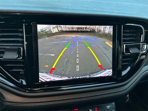 Used 2021 Dodge Durango GT image 29