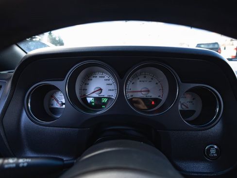 Used 2012 Dodge Challenger SRT8 image 21