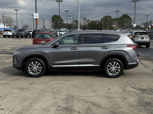 Used 2020 Hyundai Santa Fe SEL w/ Cargo Package image 12