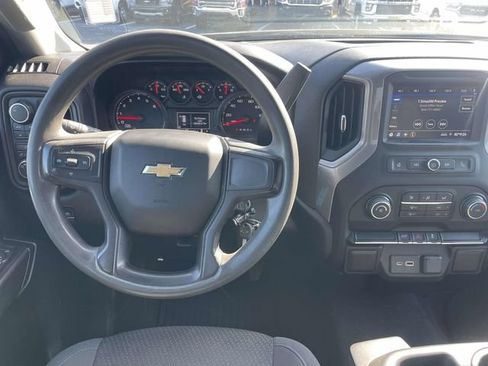 Used 2021 Chevrolet Silverado 1500 Custom AWD/4WD image 13