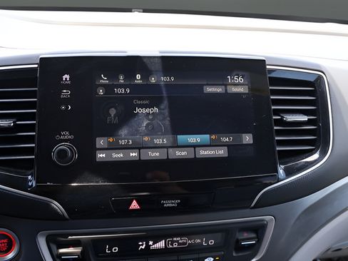 Used 2021 Honda Pilot Special Edition image 25