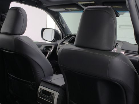 Used 2020 Lexus GX 460 Premium image 44