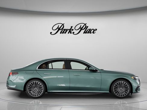 Used 2026 Mercedes-Benz E 350 Sedan image 26