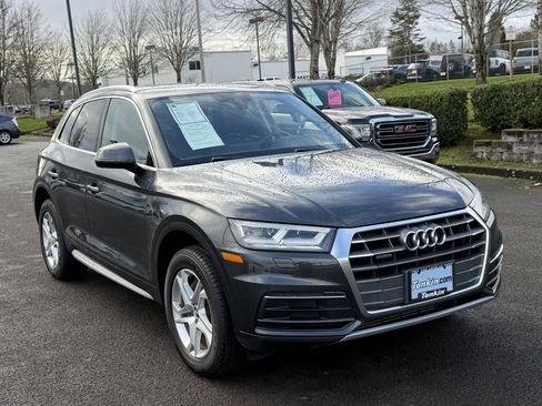 Used 2018 Audi Q5 2.0T Premium Plus image 2