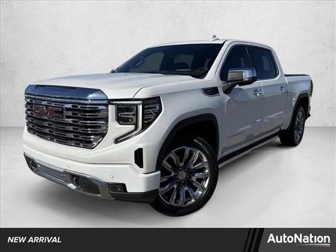 Used 2022 GMC Sierra 1500 Denali w/ Denali Reserve Package image 1